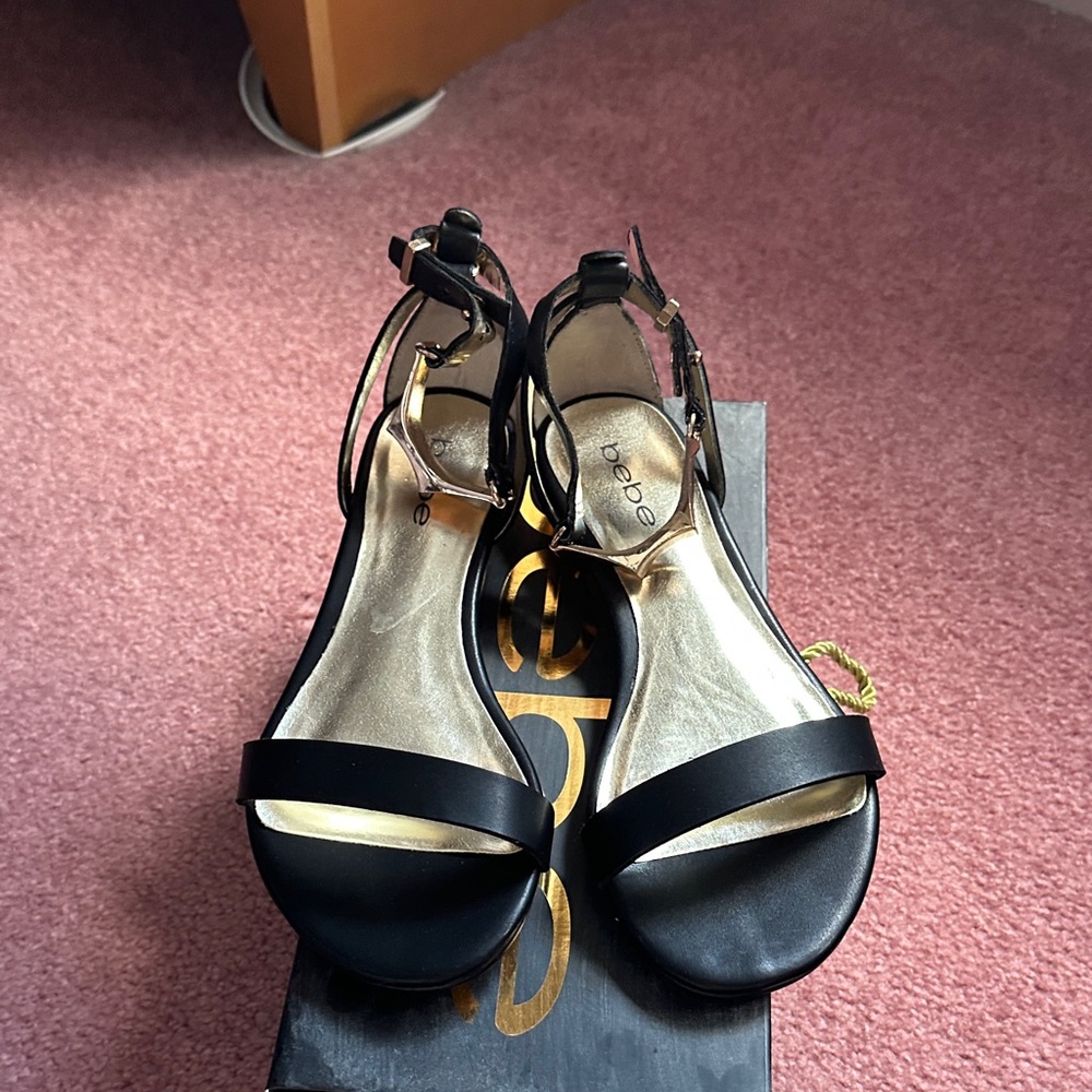 Bebe Elegant Black and Gold Sandals PAVLINA